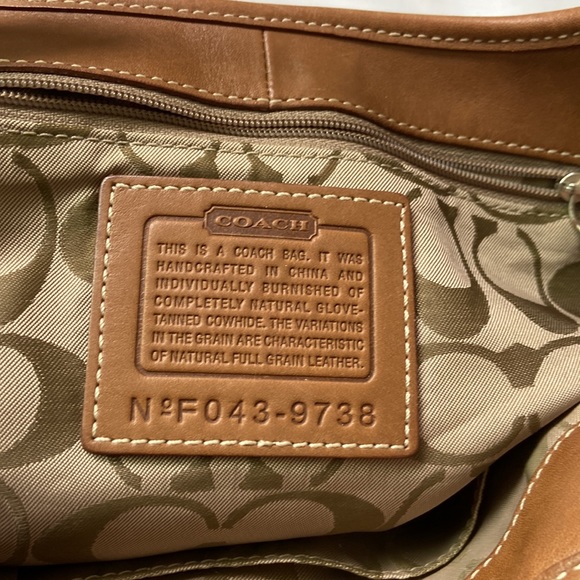 Vintage Coach Brown Leather Hobo bag - Picture 5 of 11